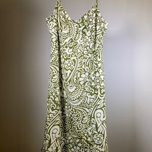 Ann Taylor green and cream sundress